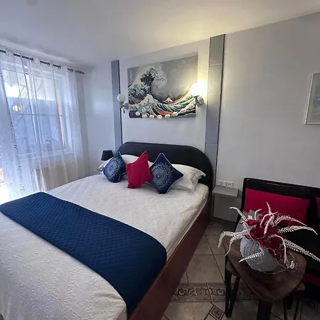 Apartamento Hexagon 35 *